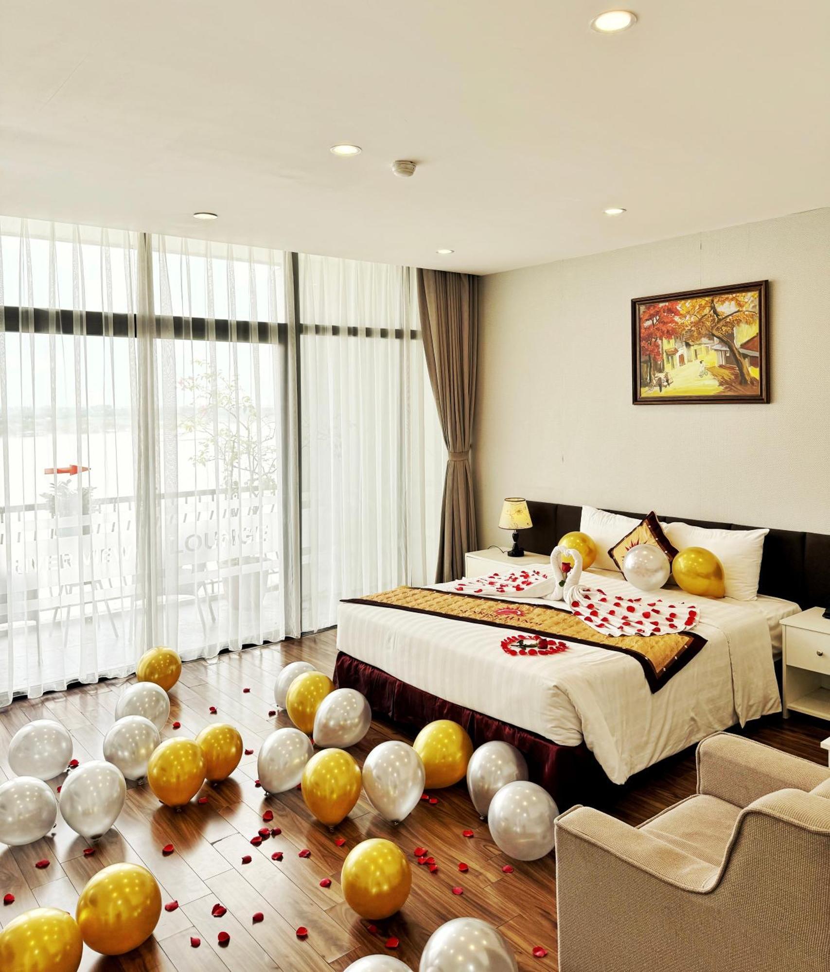 Sunrise Hanoi Hotel Exterior photo
