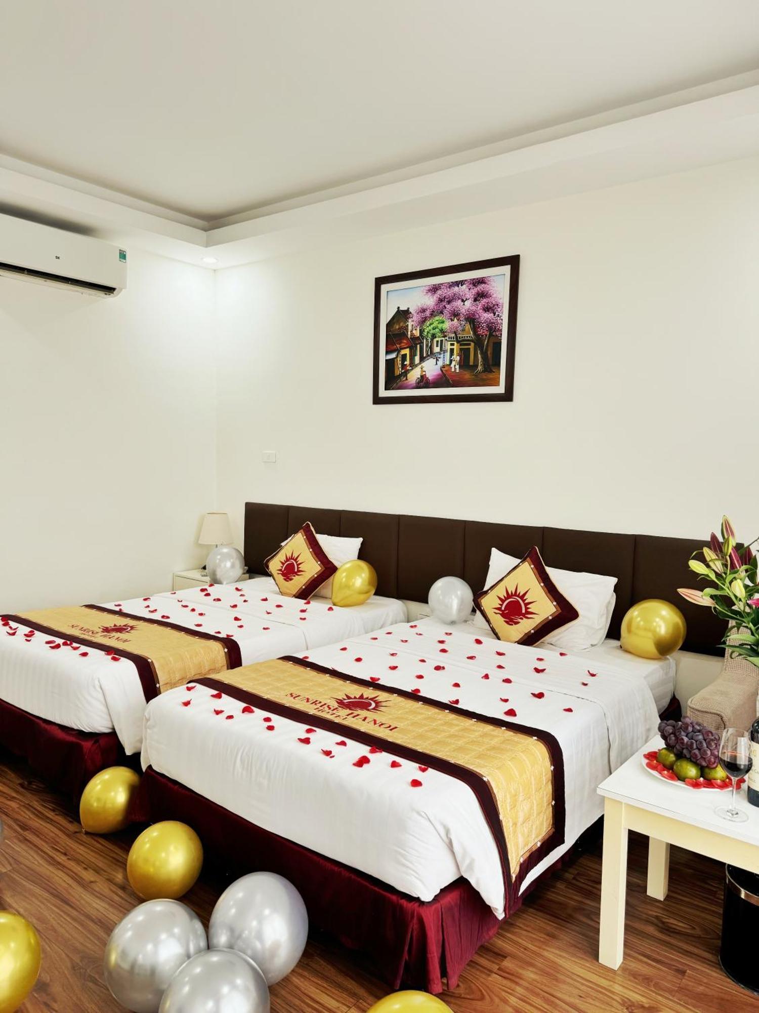 Sunrise Hanoi Hotel Exterior photo