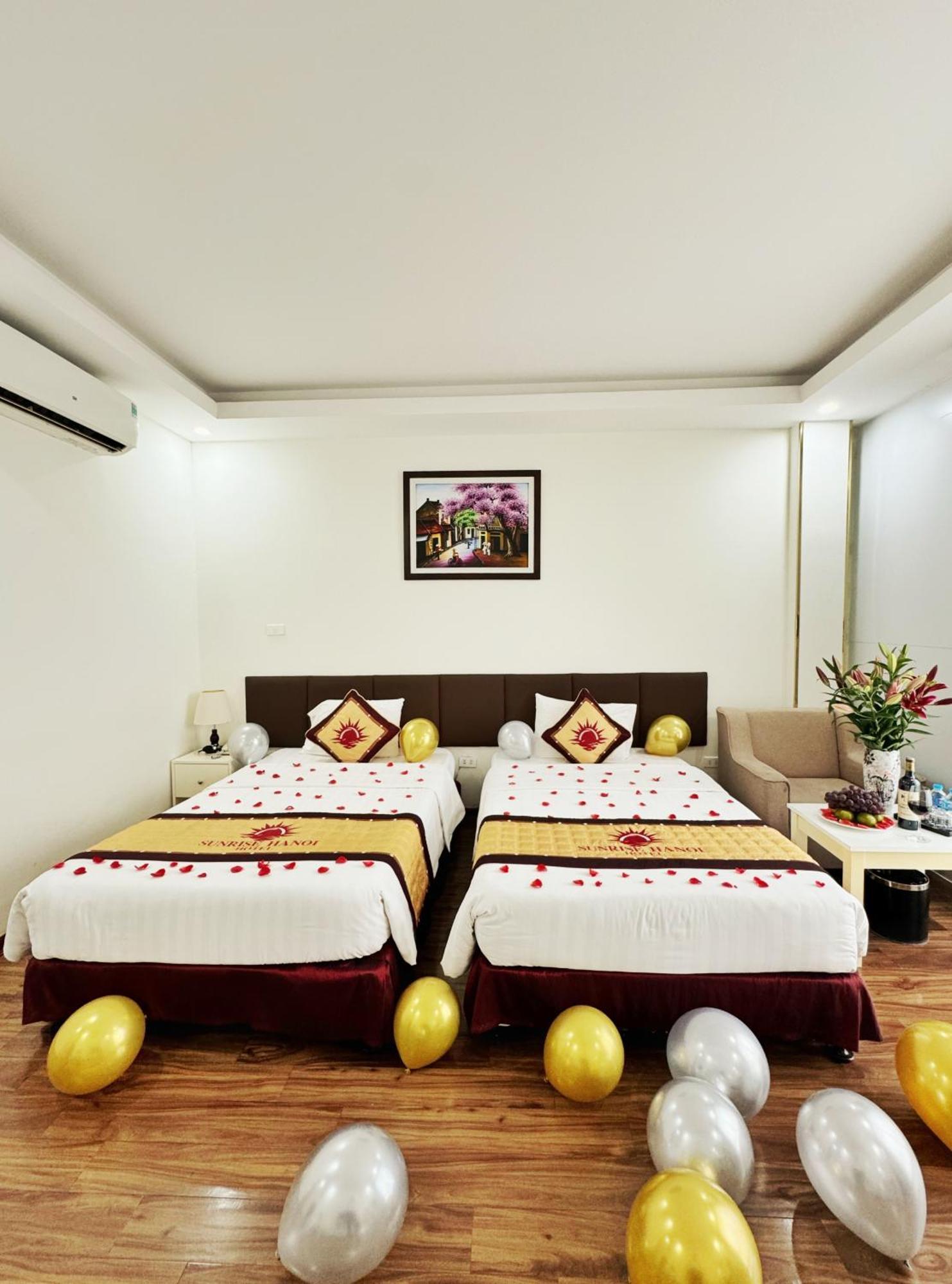 Sunrise Hanoi Hotel Exterior photo