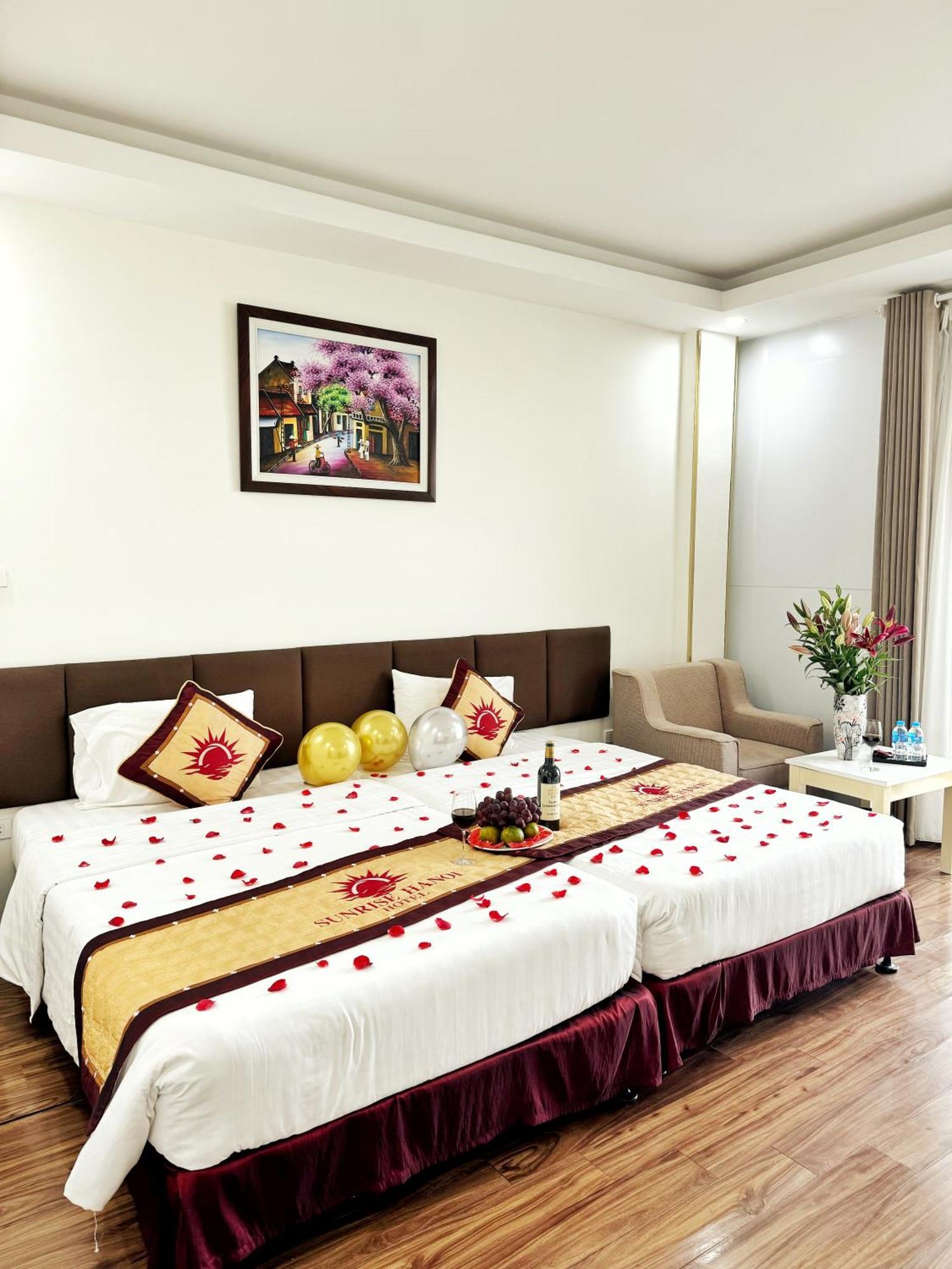 Sunrise Hanoi Hotel Exterior photo